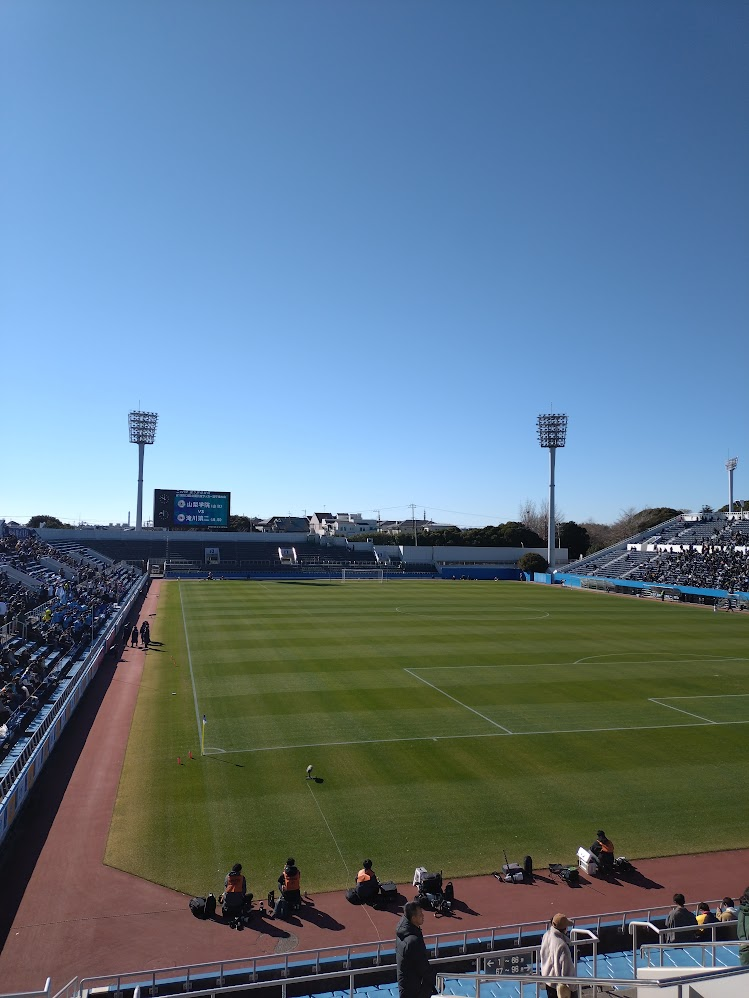 ニッパツ三ツ沢球技場(N)